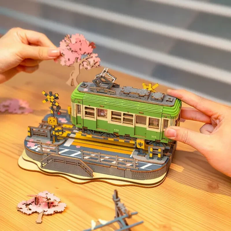 Rolife Sakura Journey Tram Car